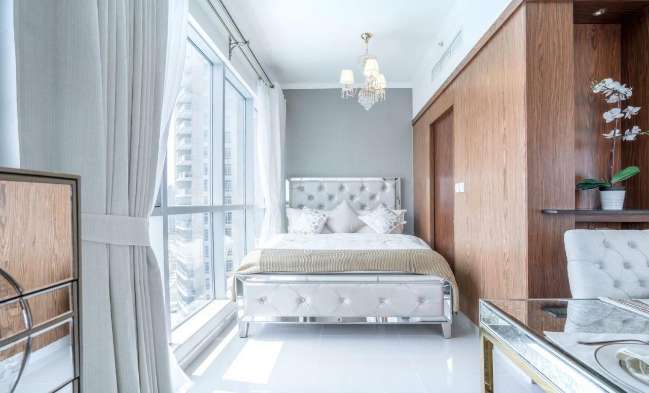 Elite Royal Apartment - Full Burj Khalifa & Fountain View - Premier - 2 Bedrooms & 1 Open Bedroom Without Partition Dubai Exterior foto